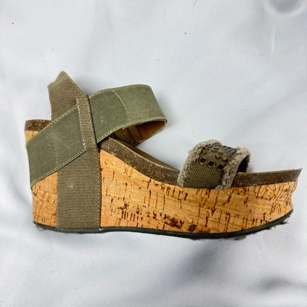 Corkys Olive Green Canvas Studded Cork Wedge Platform Sandals Womens Boho size 8